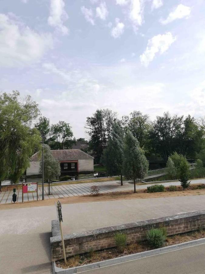 Maison Accueillante Gondrecourt-le-Château 外观 照片